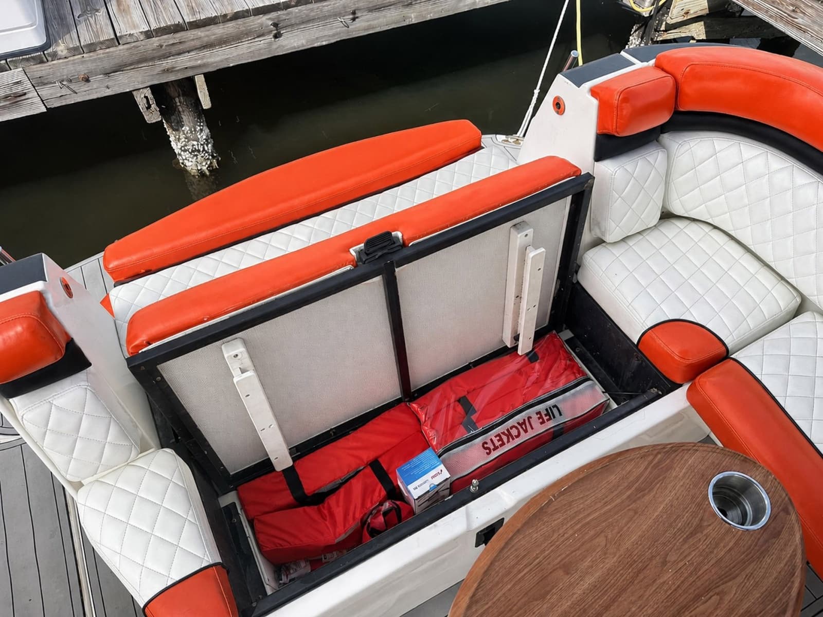2012 Rinker 310 Express Cruiser - Photo 19