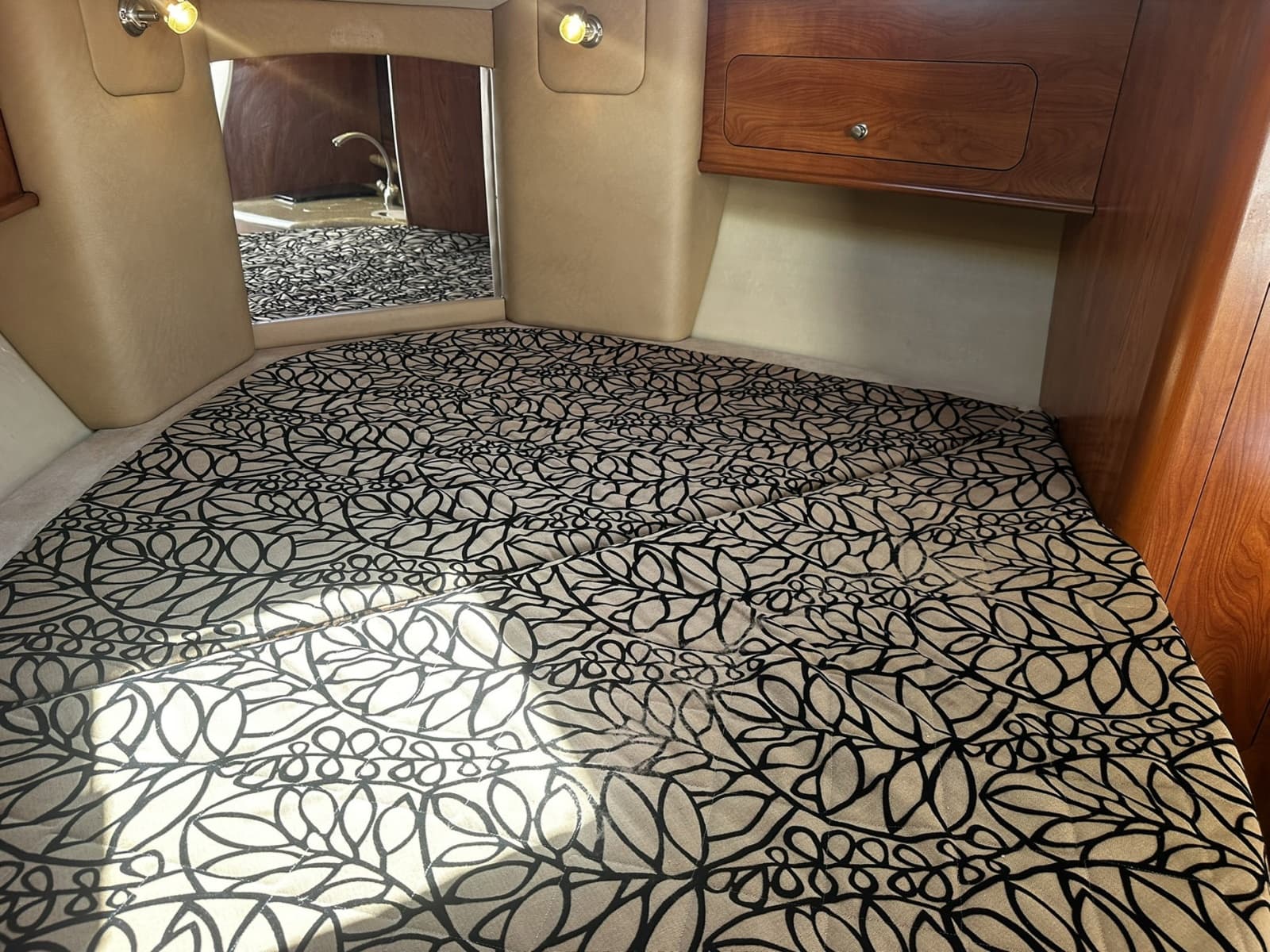 2012 Rinker 310 Express Cruiser - Photo 40