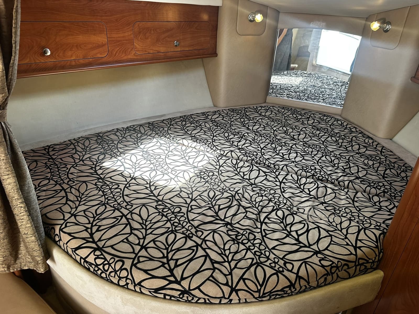 2012 Rinker 310 Express Cruiser - Photo 39