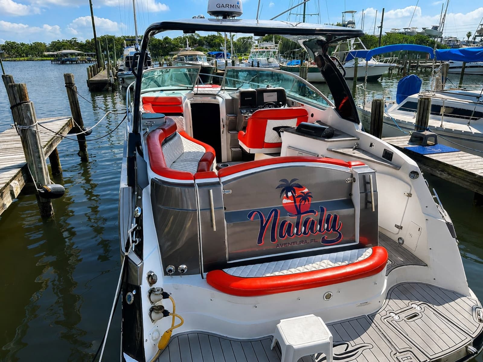 2012 Rinker 310 Express Cruiser - Photo 6
