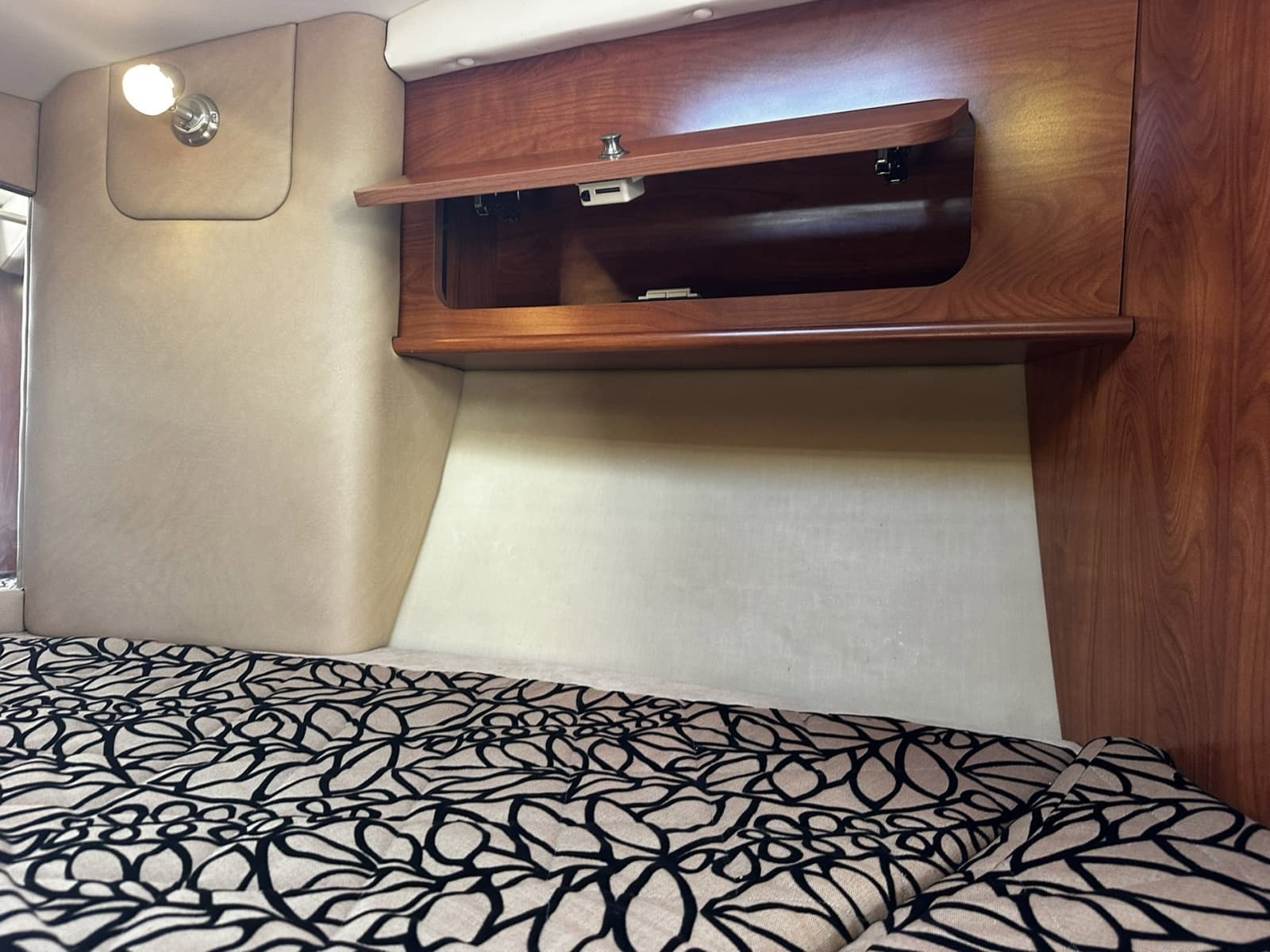 2012 Rinker 310 Express Cruiser - Photo 42