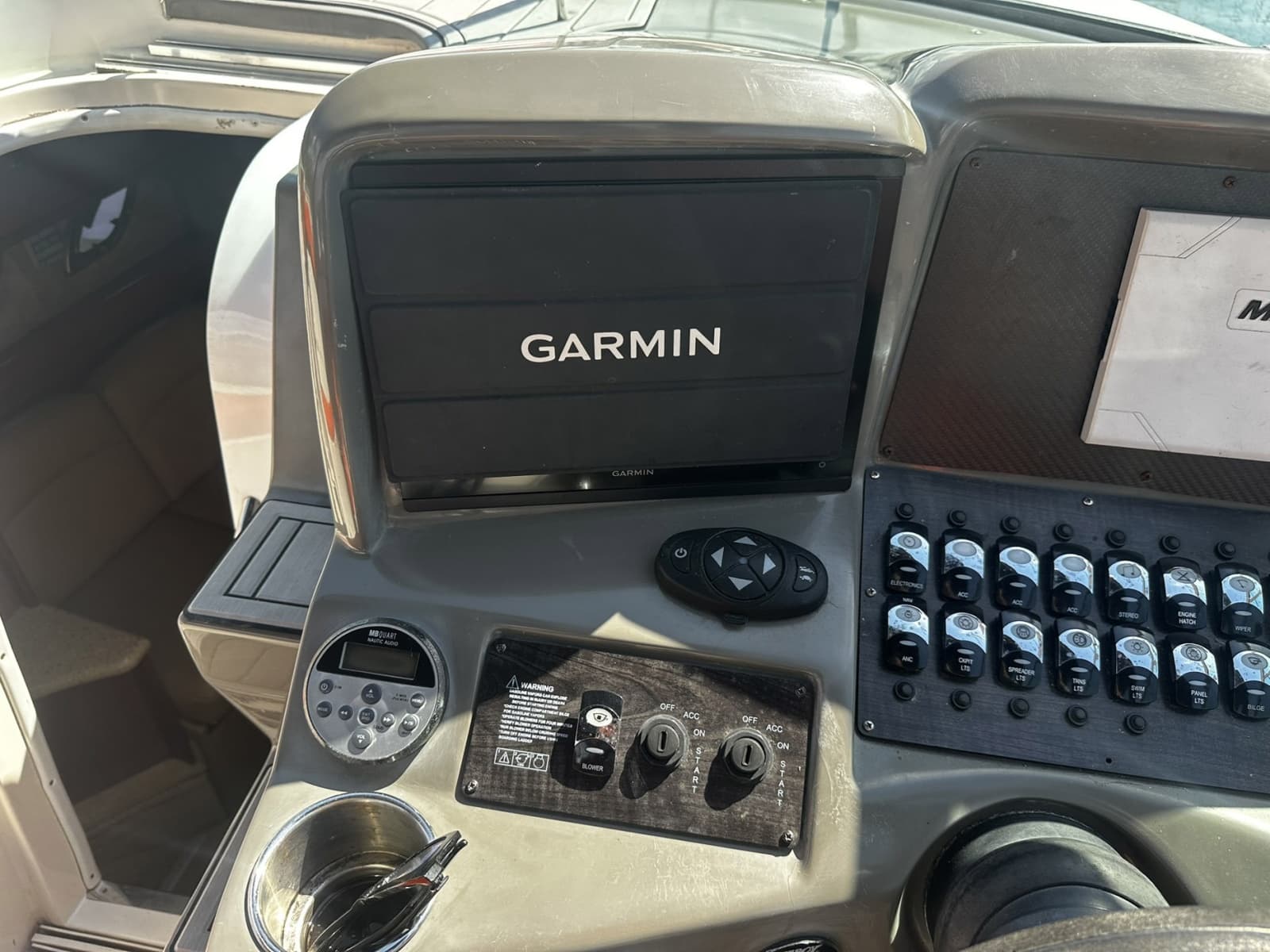 2012 Rinker 310 Express Cruiser - Photo 26