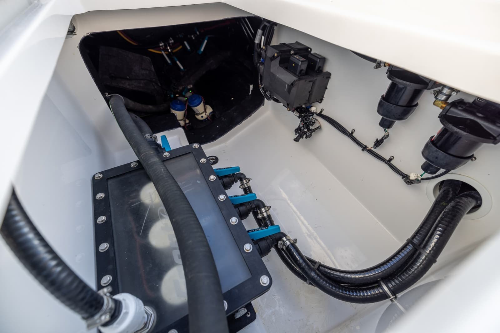 2026 Front Runner 37 Catamaran - Photo 58