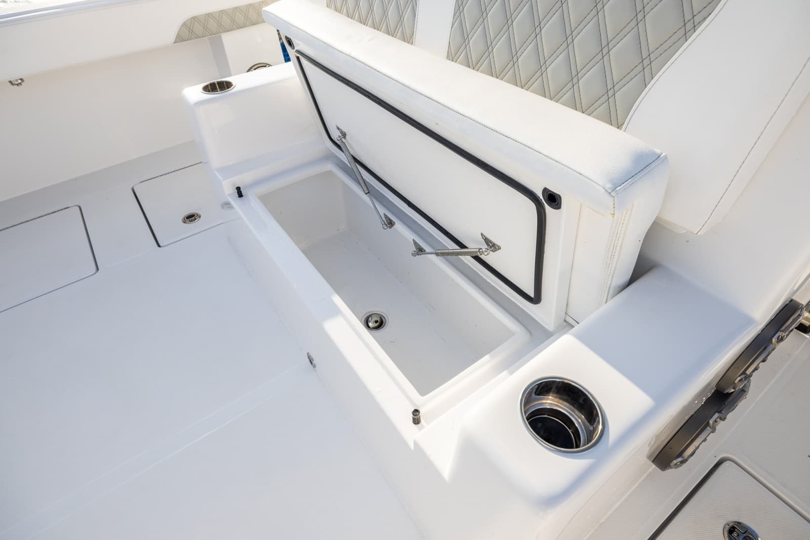 2026 Front Runner 37 Catamaran - Photo 45
