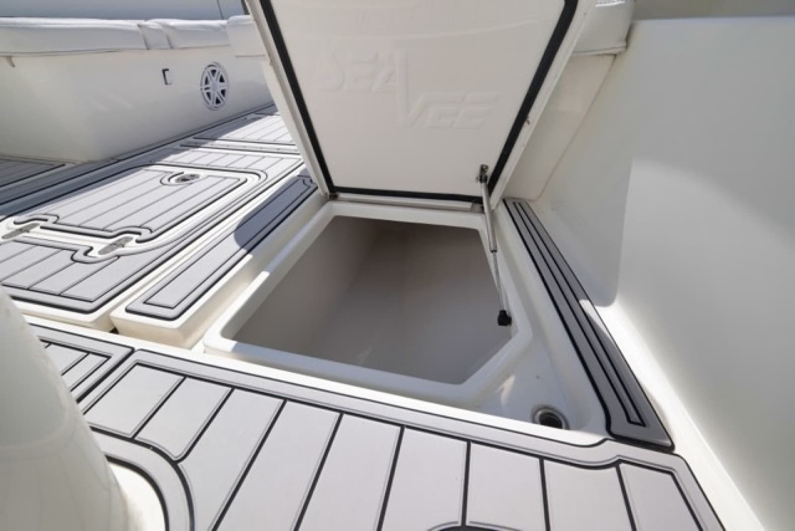 2016 SeaVee  - Photo 44