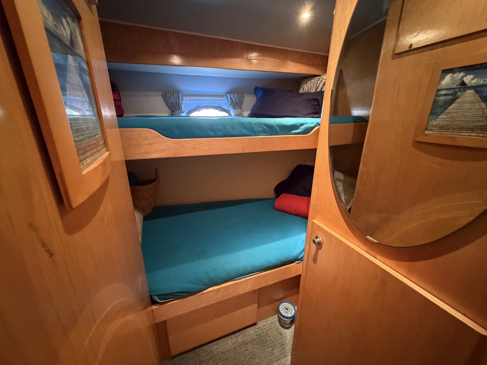 1999 Navigator 5300 - Photo 29