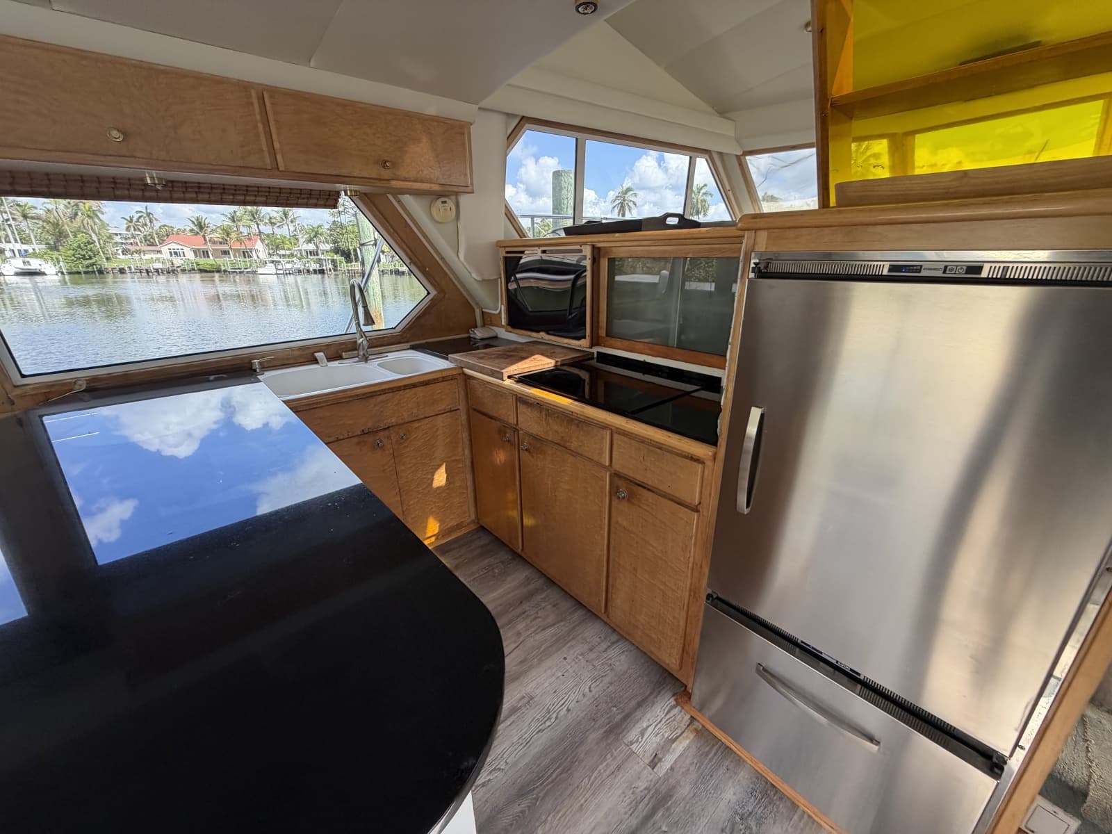 1999 Navigator 5300 - Photo 13