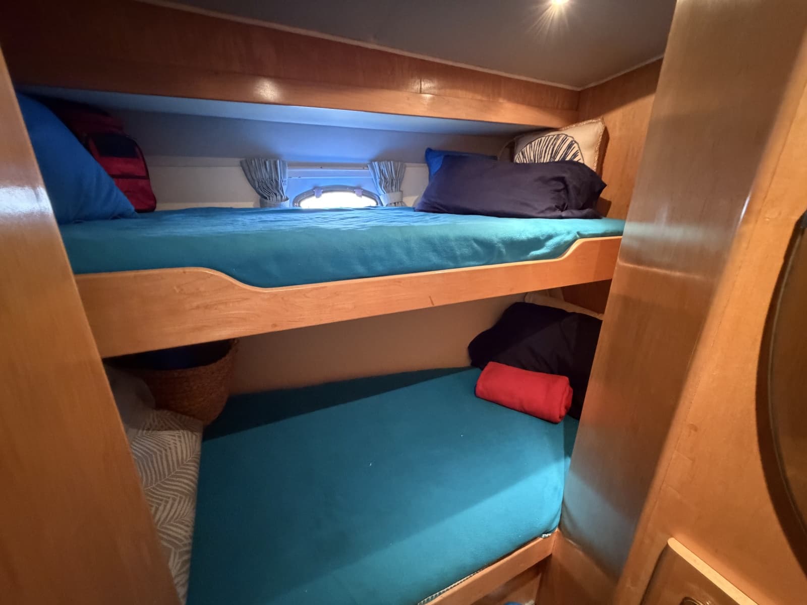 1999 Navigator 5300 - Photo 30