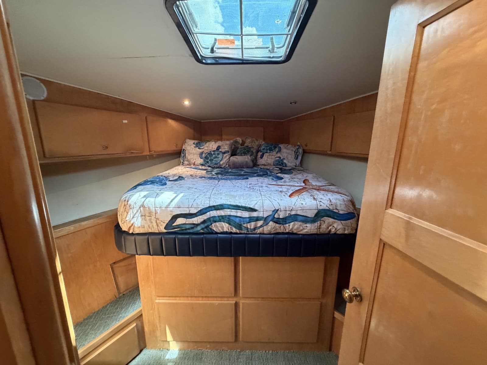 1999 Navigator 5300 - Photo 31