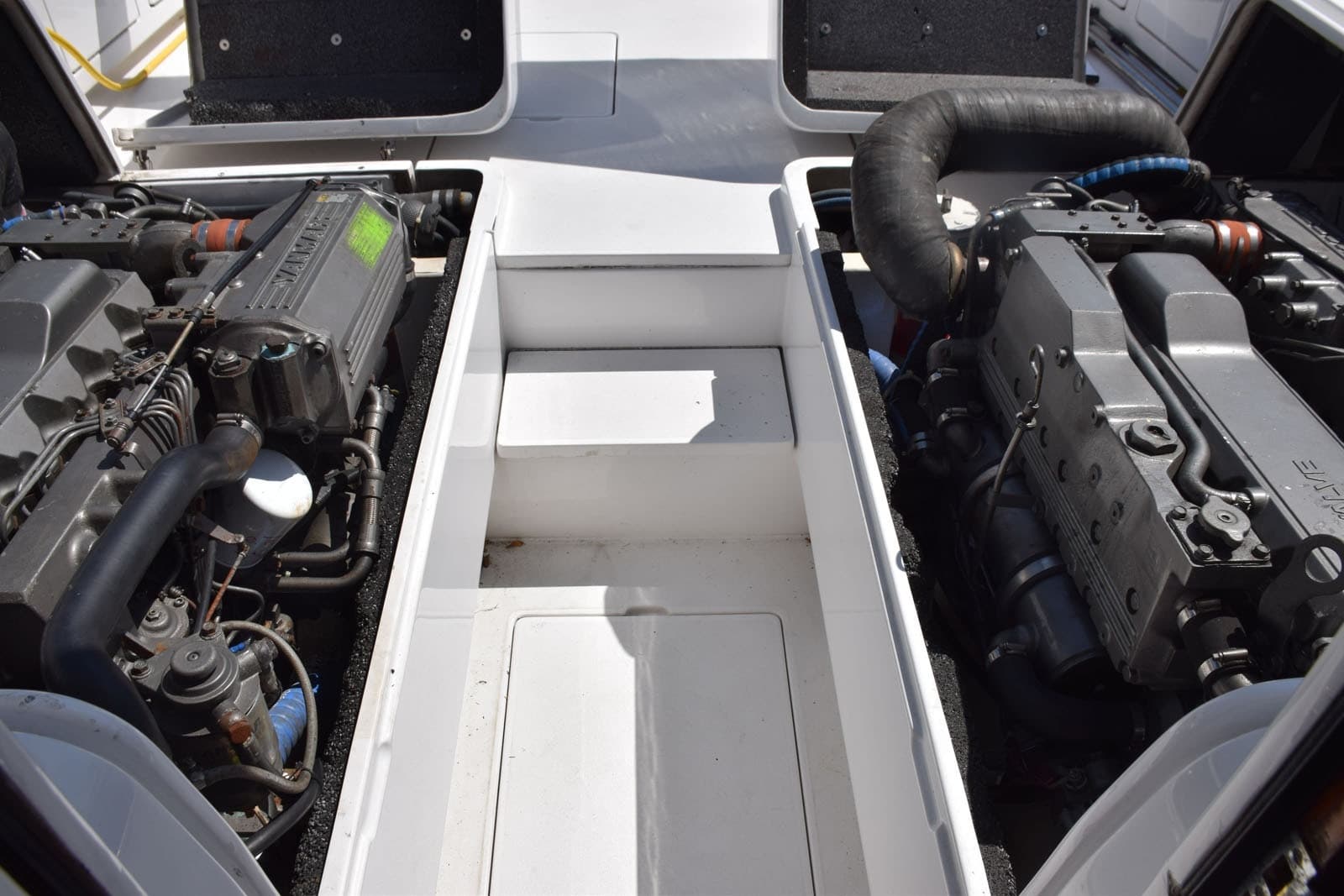 1976 Bertram Flybridge Cruiser - Photo 54