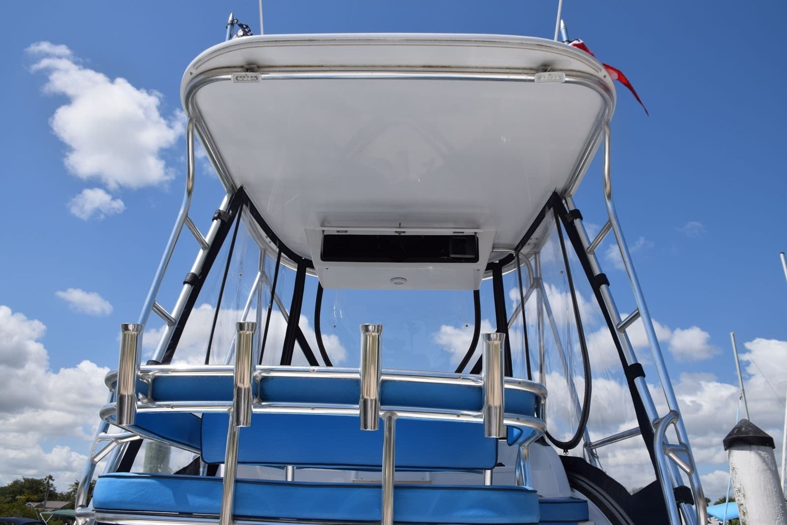 1976 Bertram Flybridge Cruiser - Photo 18