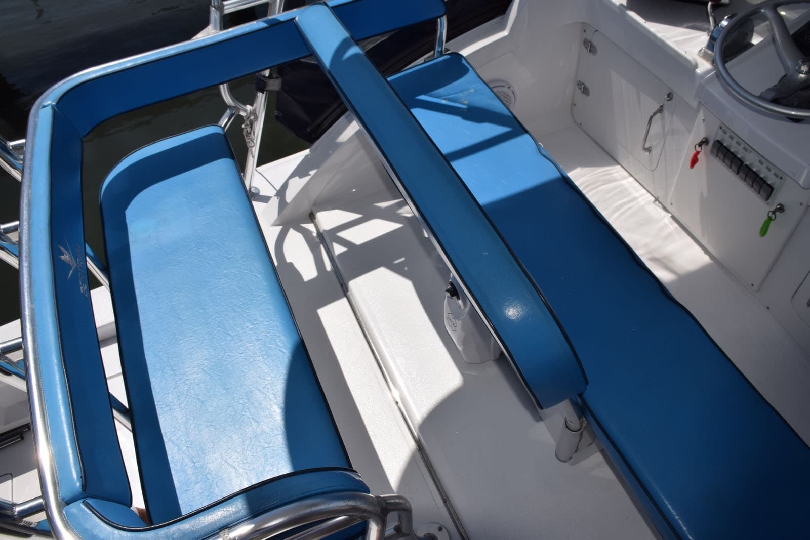 1976 Bertram Flybridge Cruiser - Photo 17