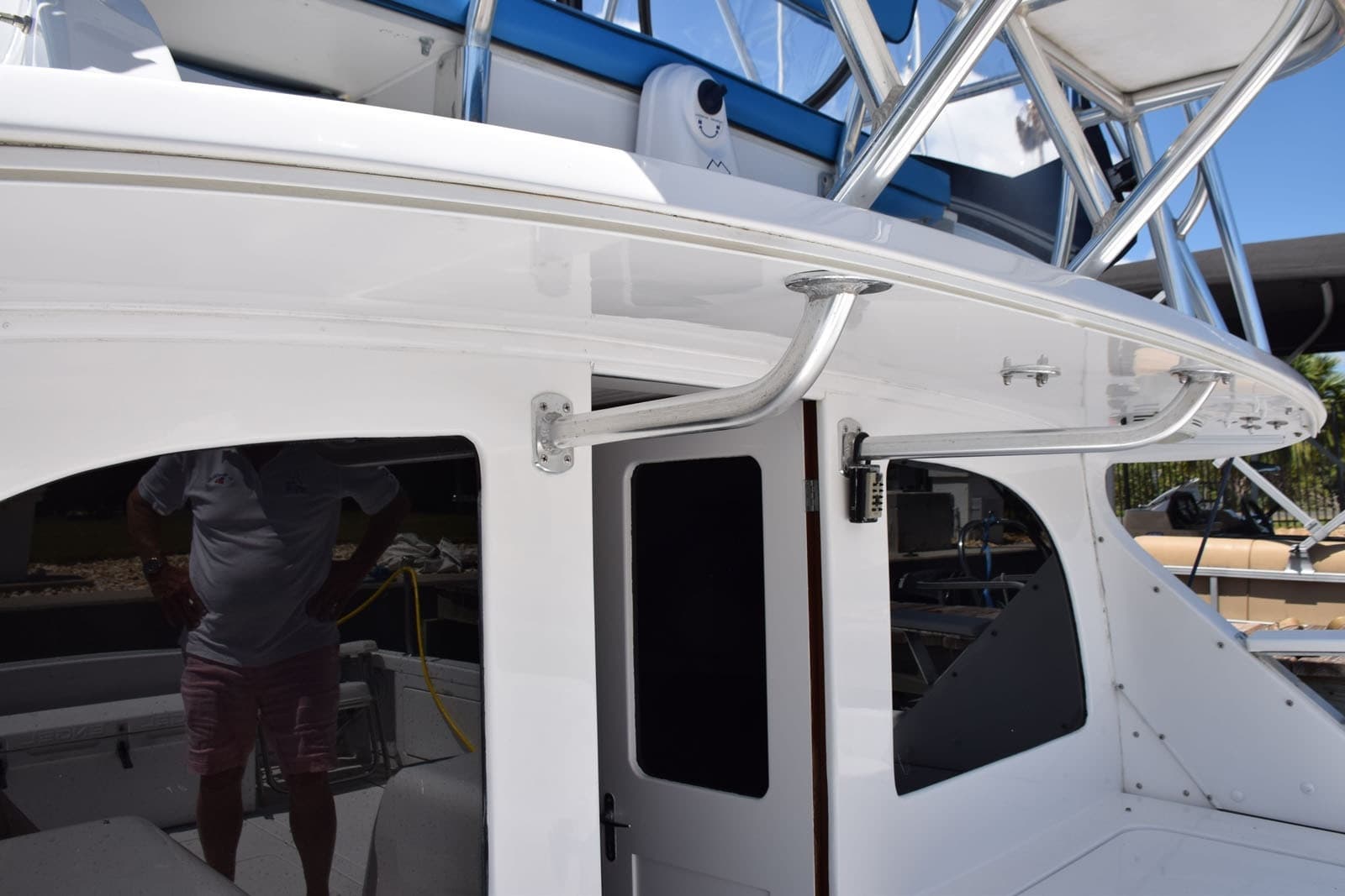 1976 Bertram Flybridge Cruiser - Photo 19