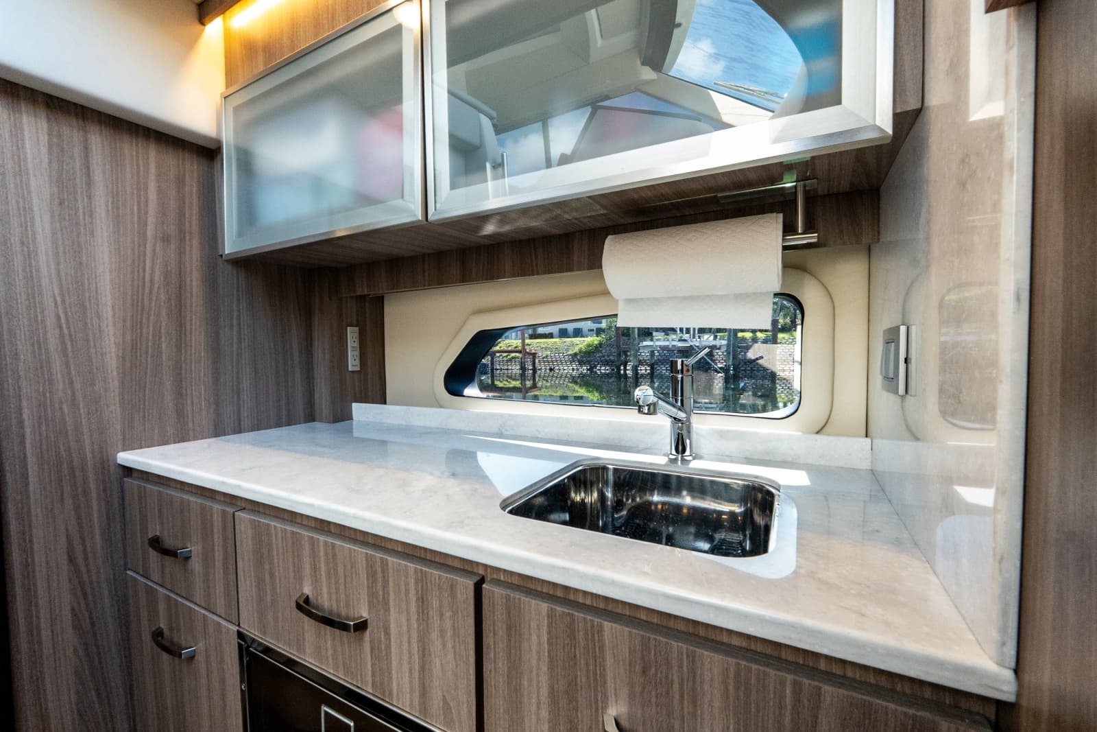 2022 Regal 42 XO - Photo 59