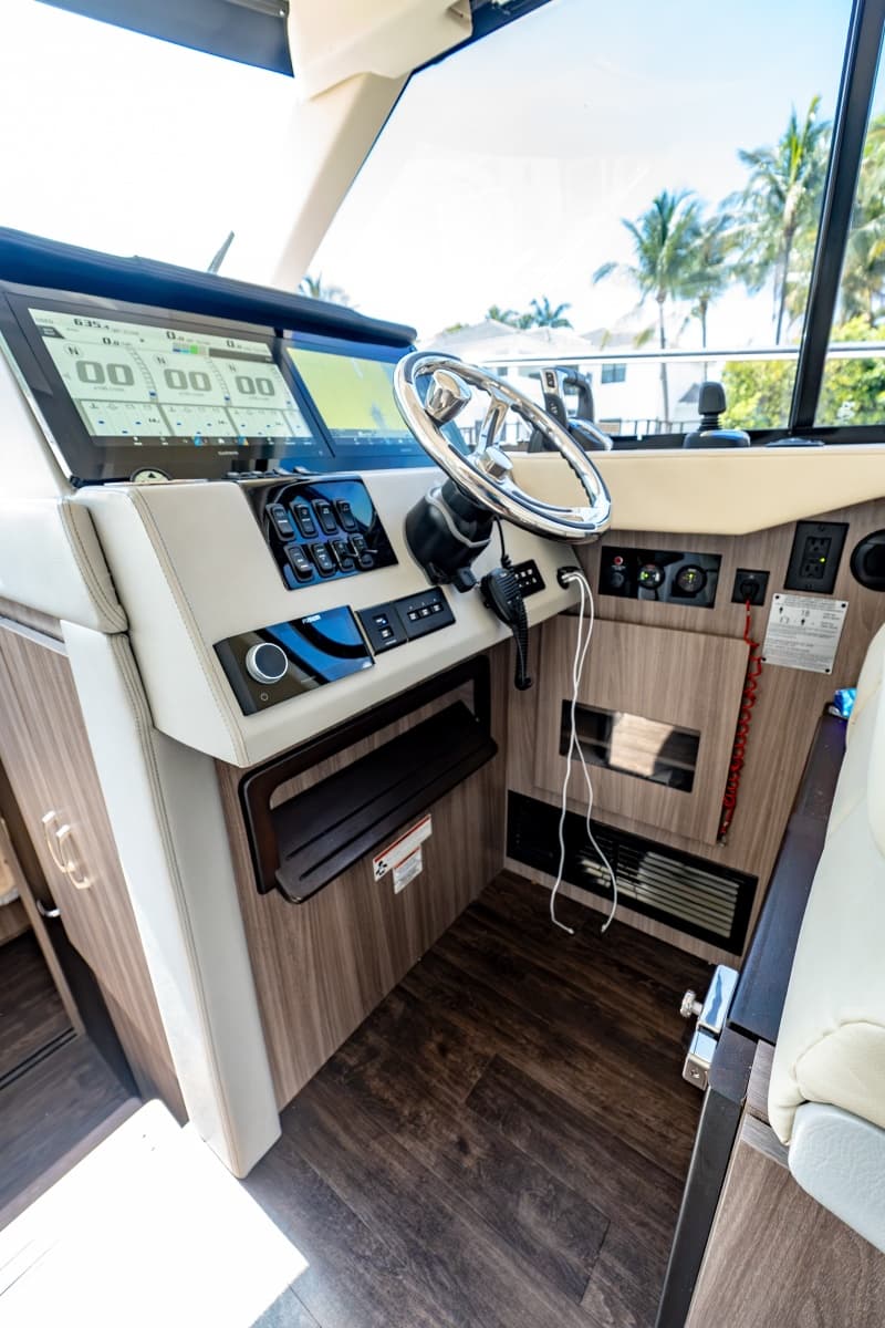 2022 Regal 42 XO - Photo 43