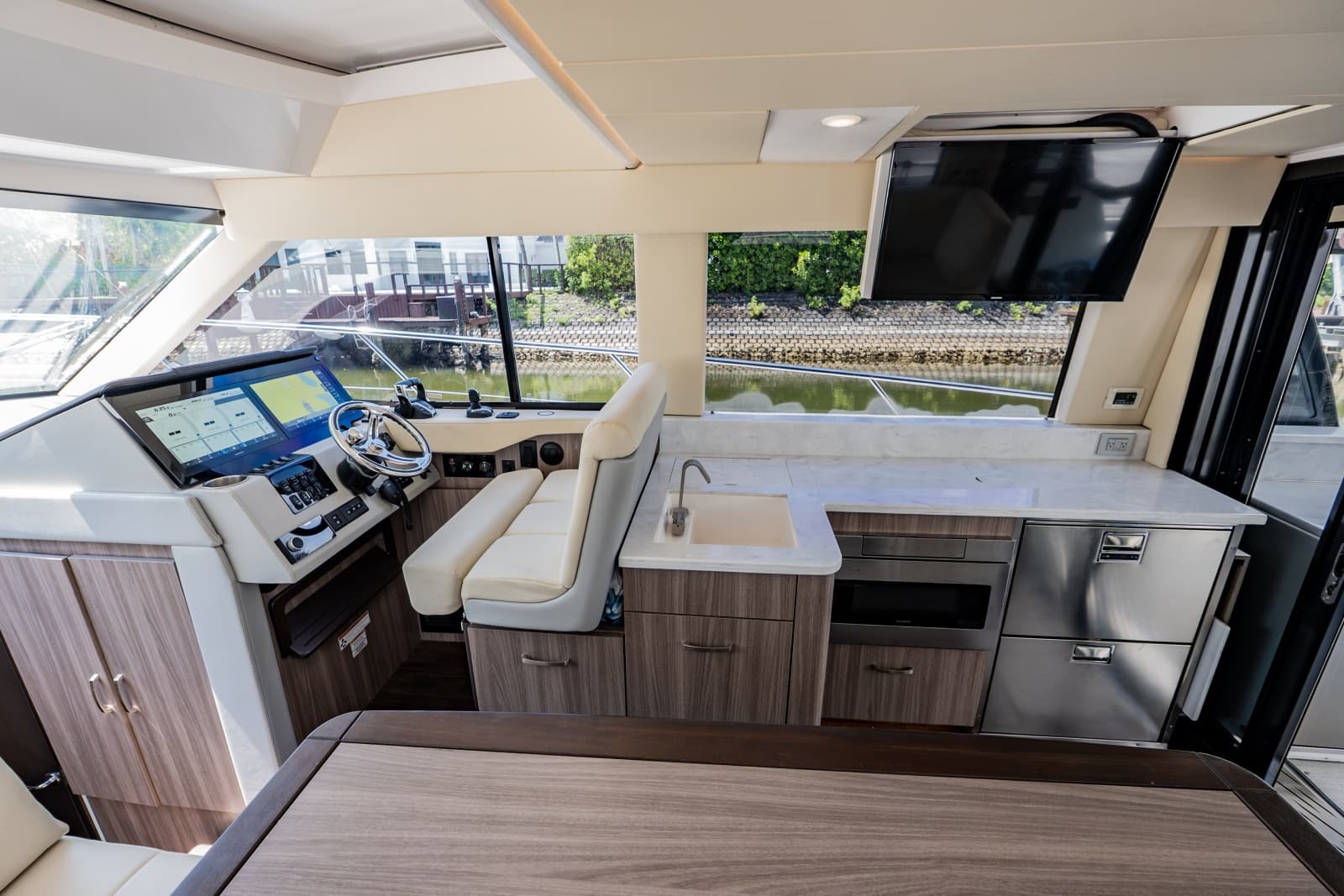 2022 Regal 42 XO - Photo 39