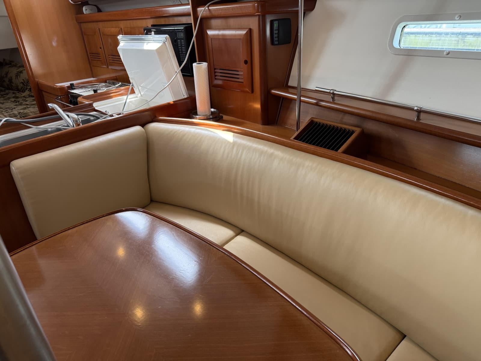2007 Beneteau 373 - Photo 21