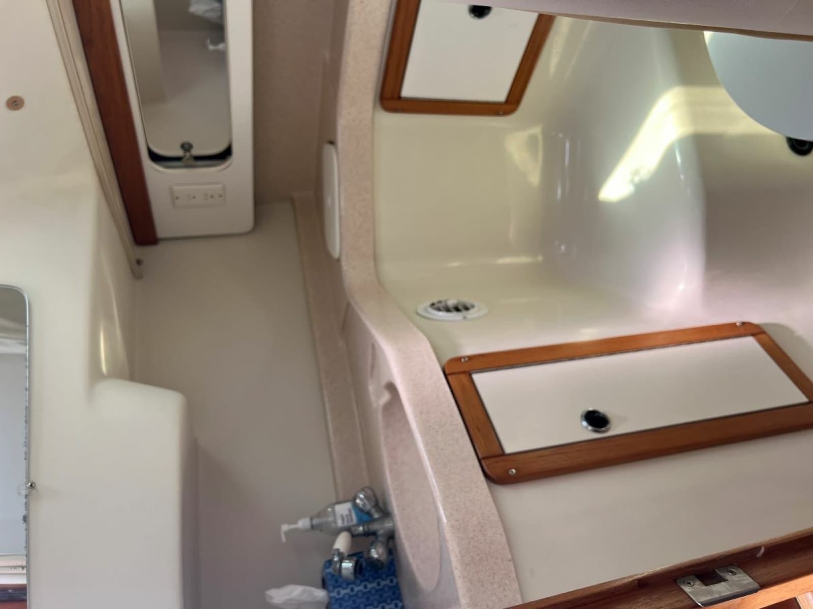 2001 Catalina MKII - Photo 16