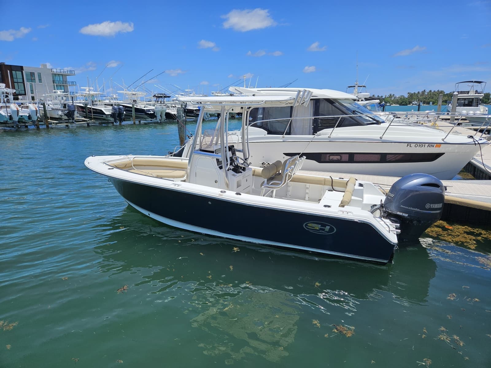 2017 Sea Hunt Ultra 211 - Photo 2