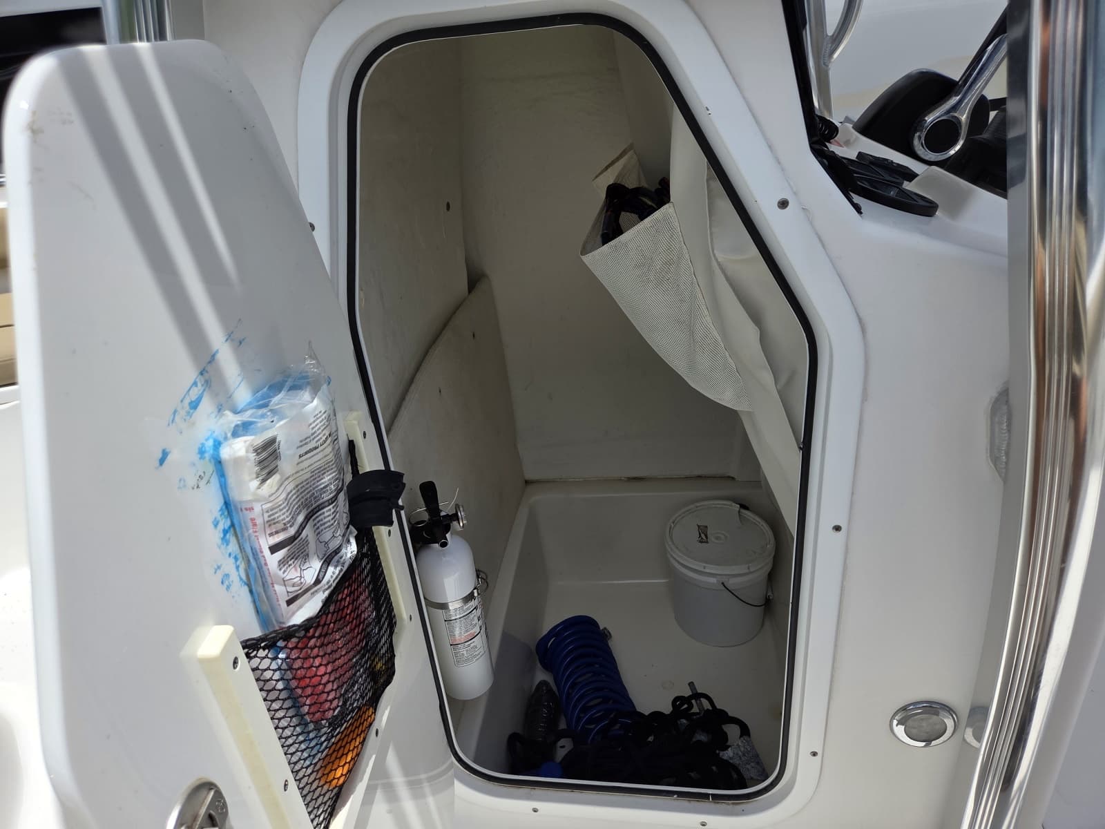 2017 Sea Hunt Ultra 211 - Photo 22