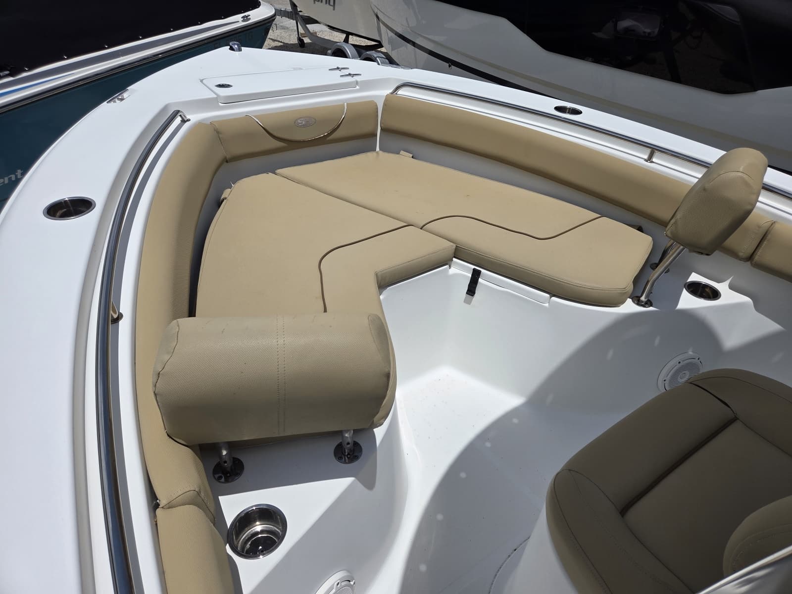 2017 Sea Hunt Ultra 211 - Photo 11