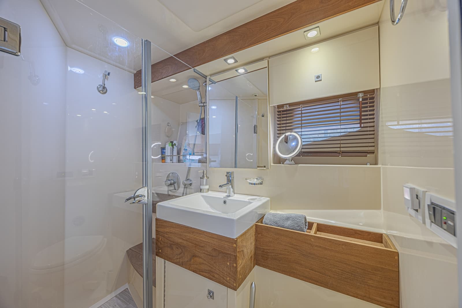 2014 Sea Ray  - Photo 26