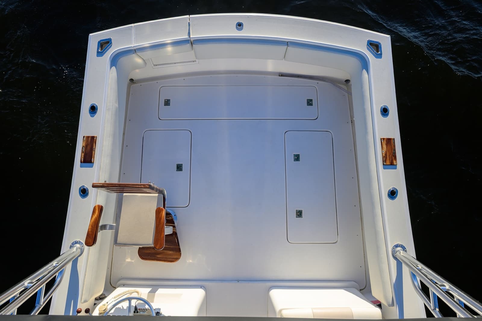 1998 Lazzara Yachts 28 Aura Tournament - Photo 14