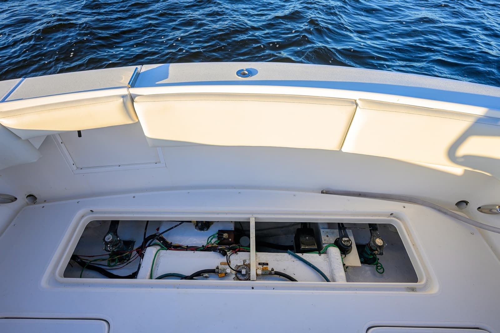 1998 Lazzara Yachts 28 Aura Tournament - Photo 18