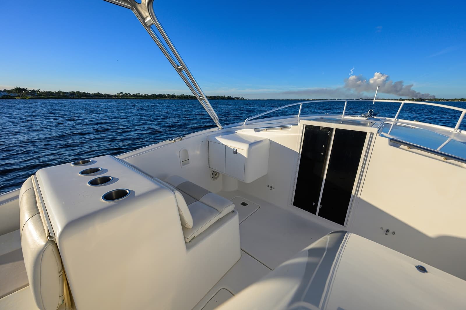 1998 Lazzara Yachts 28 Aura Tournament - Photo 3