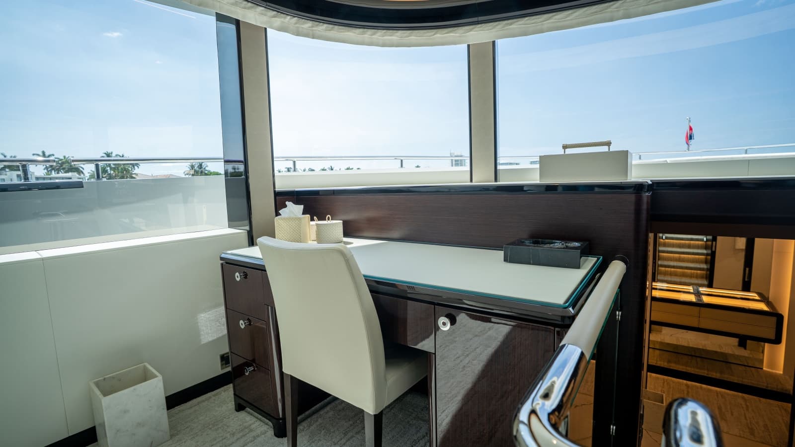 2025 Ocean Alexander 32L - Photo 62