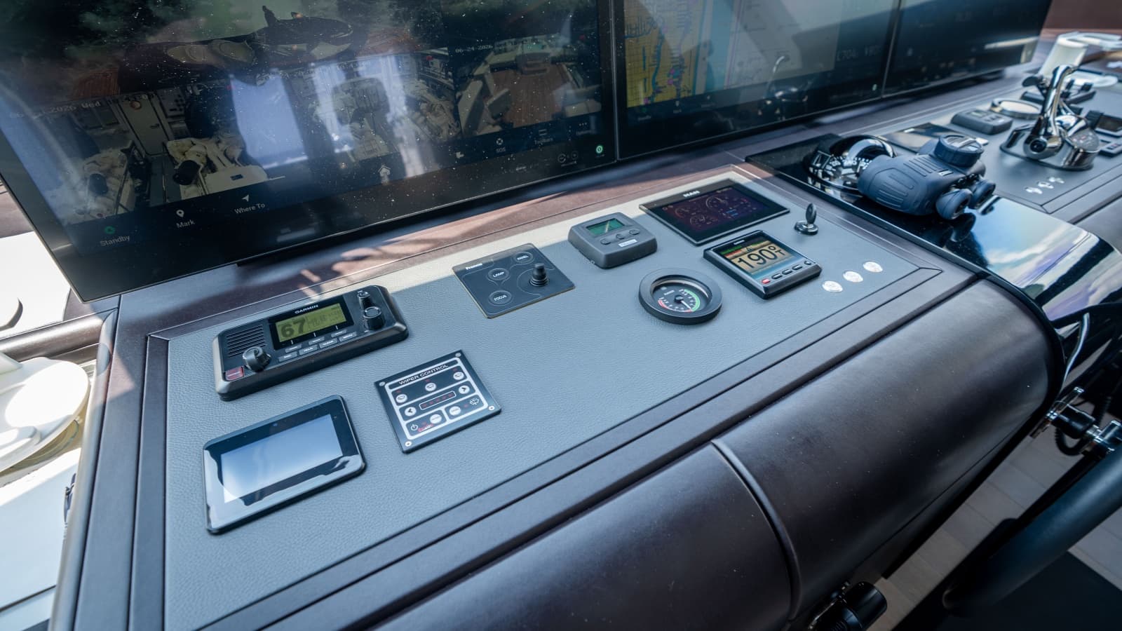 2025 Ocean Alexander 32L - Photo 45