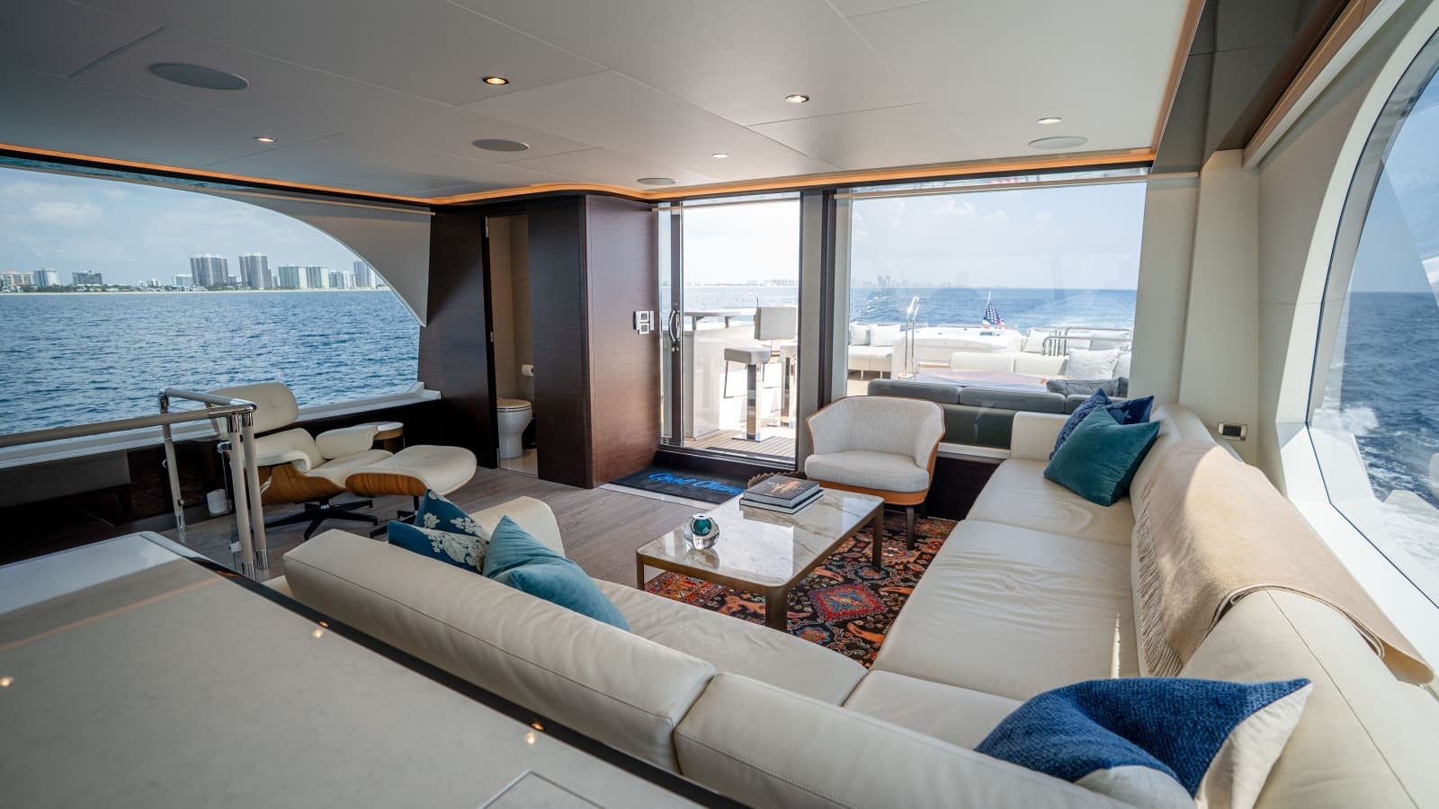 2025 Ocean Alexander 32L - Photo 49