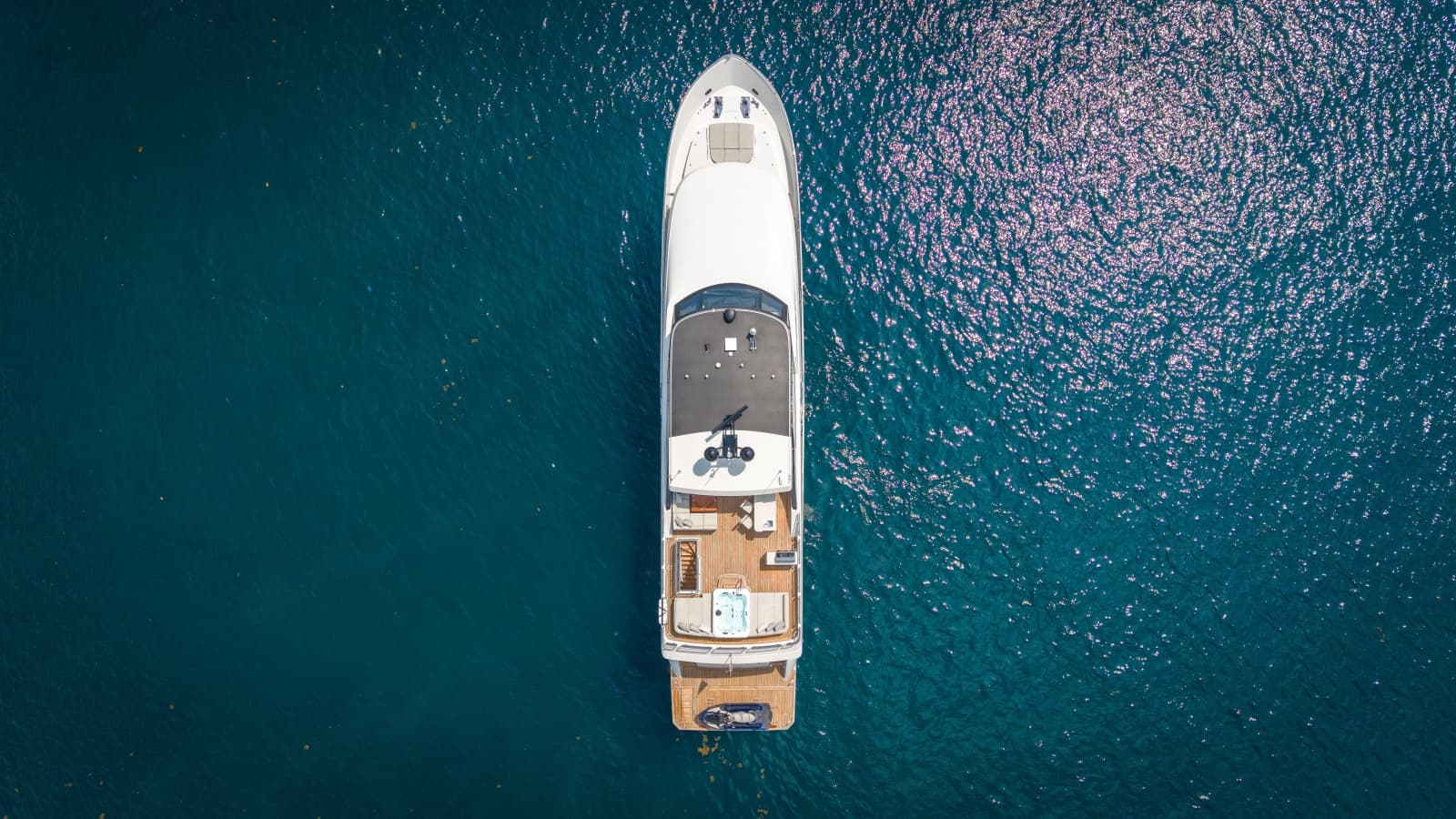 2025 Ocean Alexander 32L - Photo 10