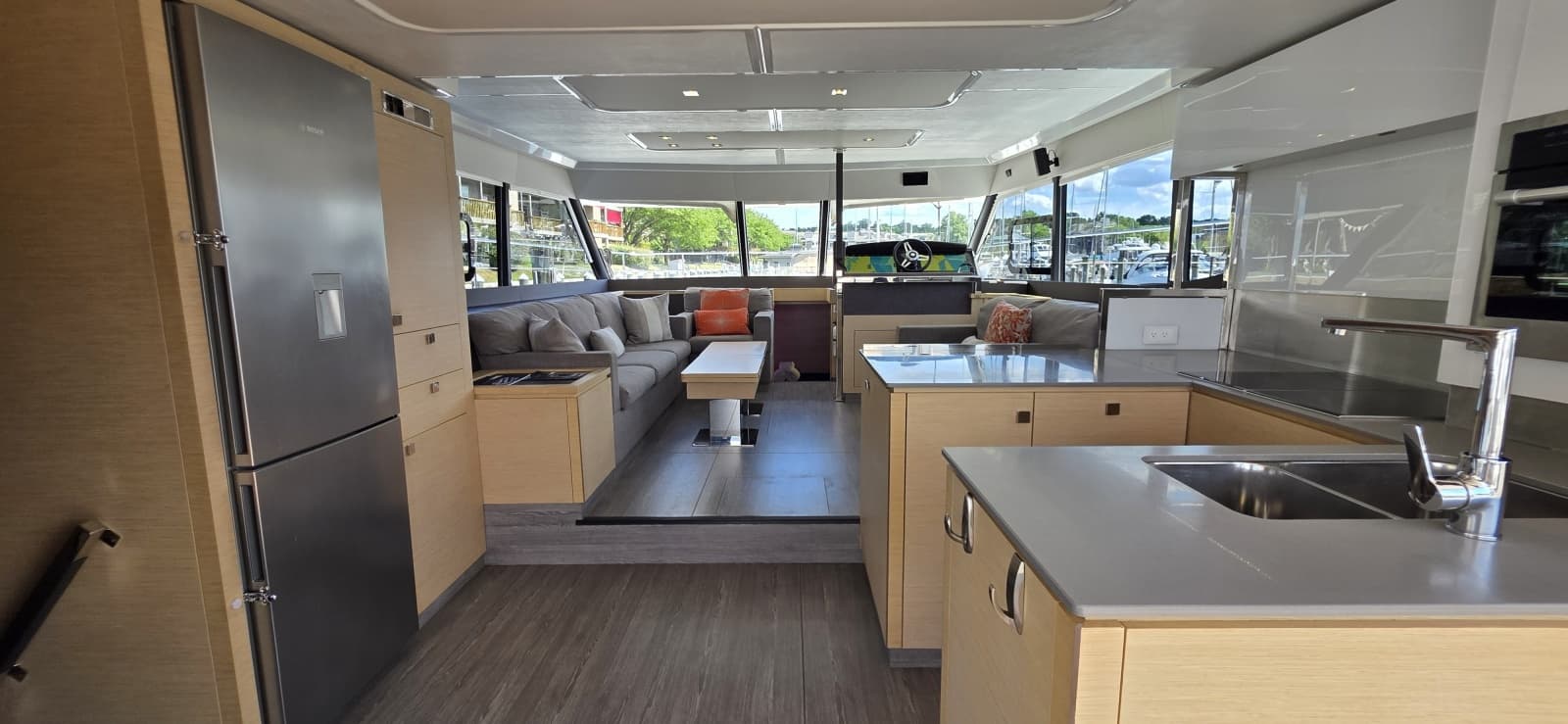 2018 Fountaine Pajot Motor Yacht 44 - Photo 20