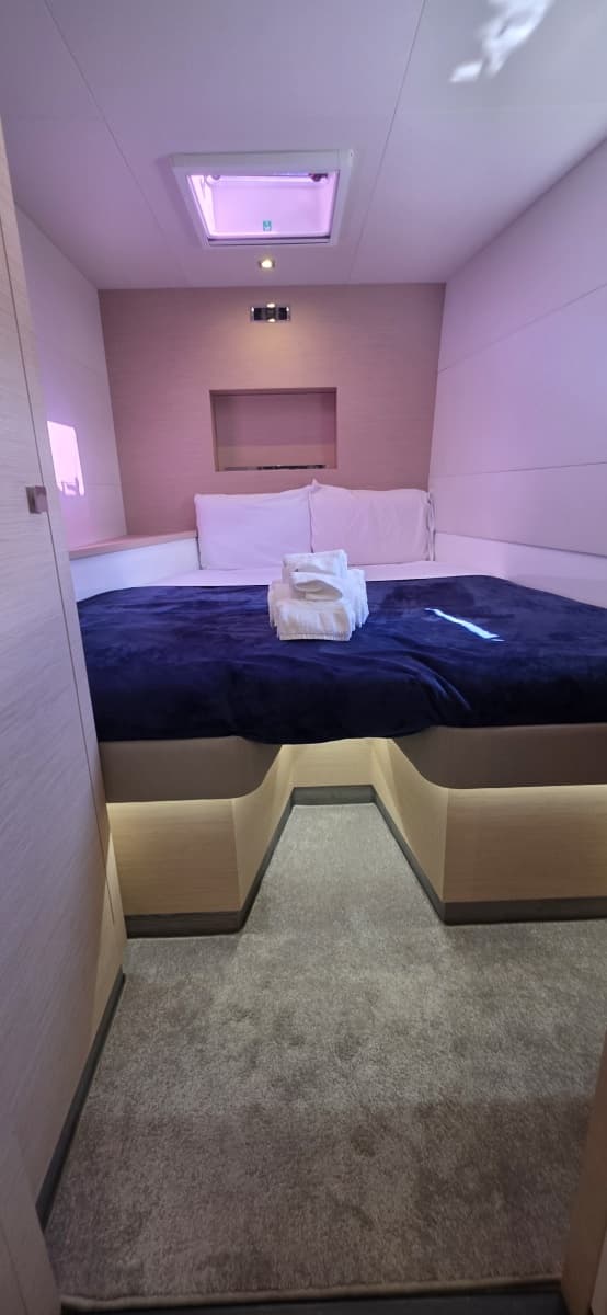 2018 Fountaine Pajot Motor Yacht 44 - Photo 44