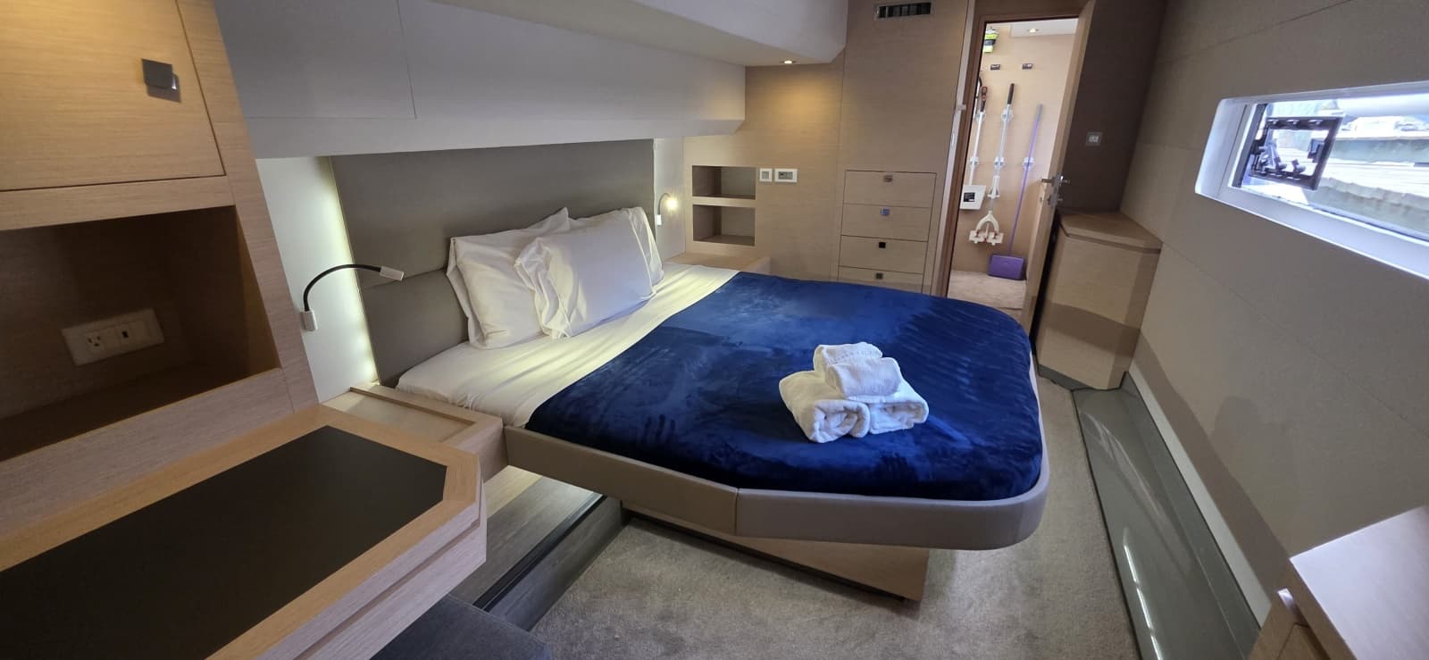 2018 Fountaine Pajot Motor Yacht 44 - Photo 63