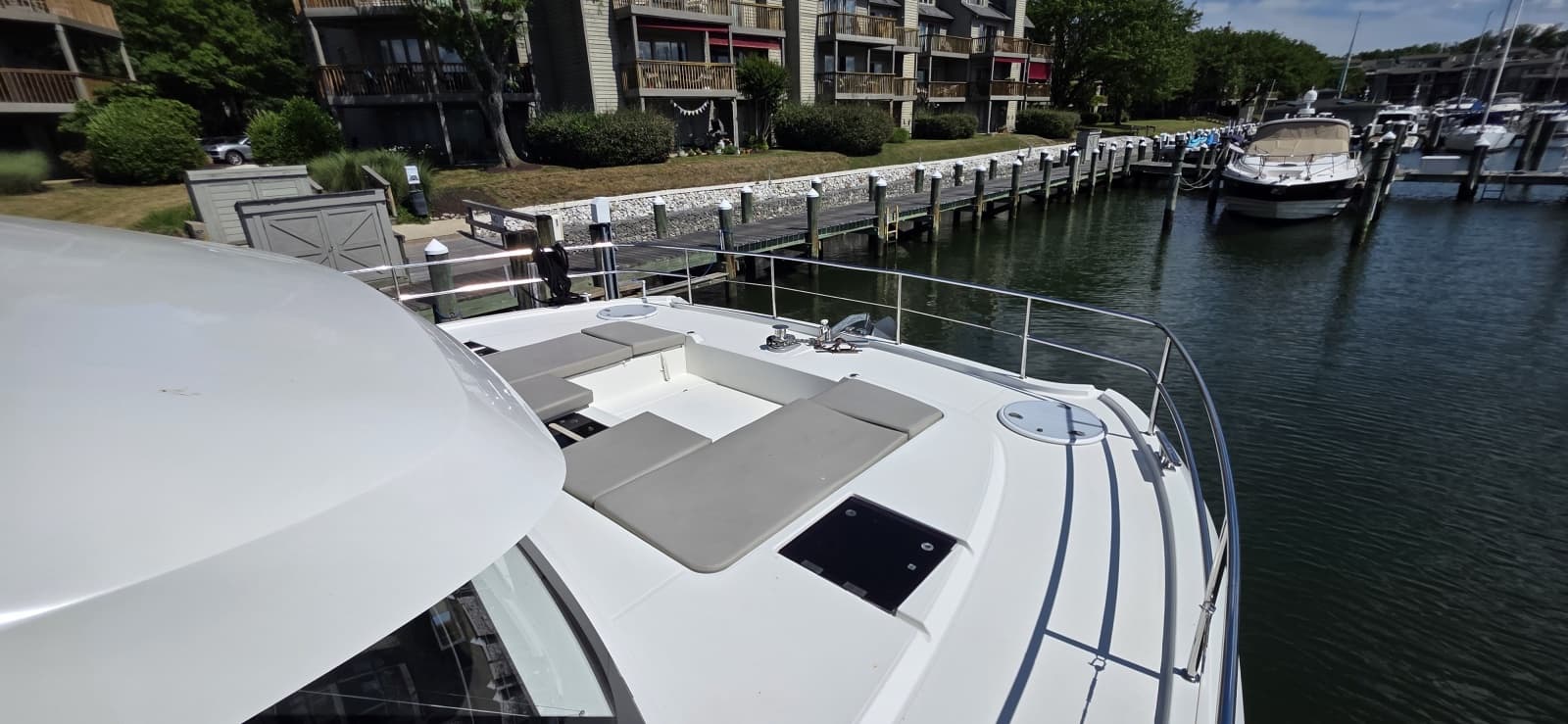 2018 Fountaine Pajot Motor Yacht 44 - Photo 14
