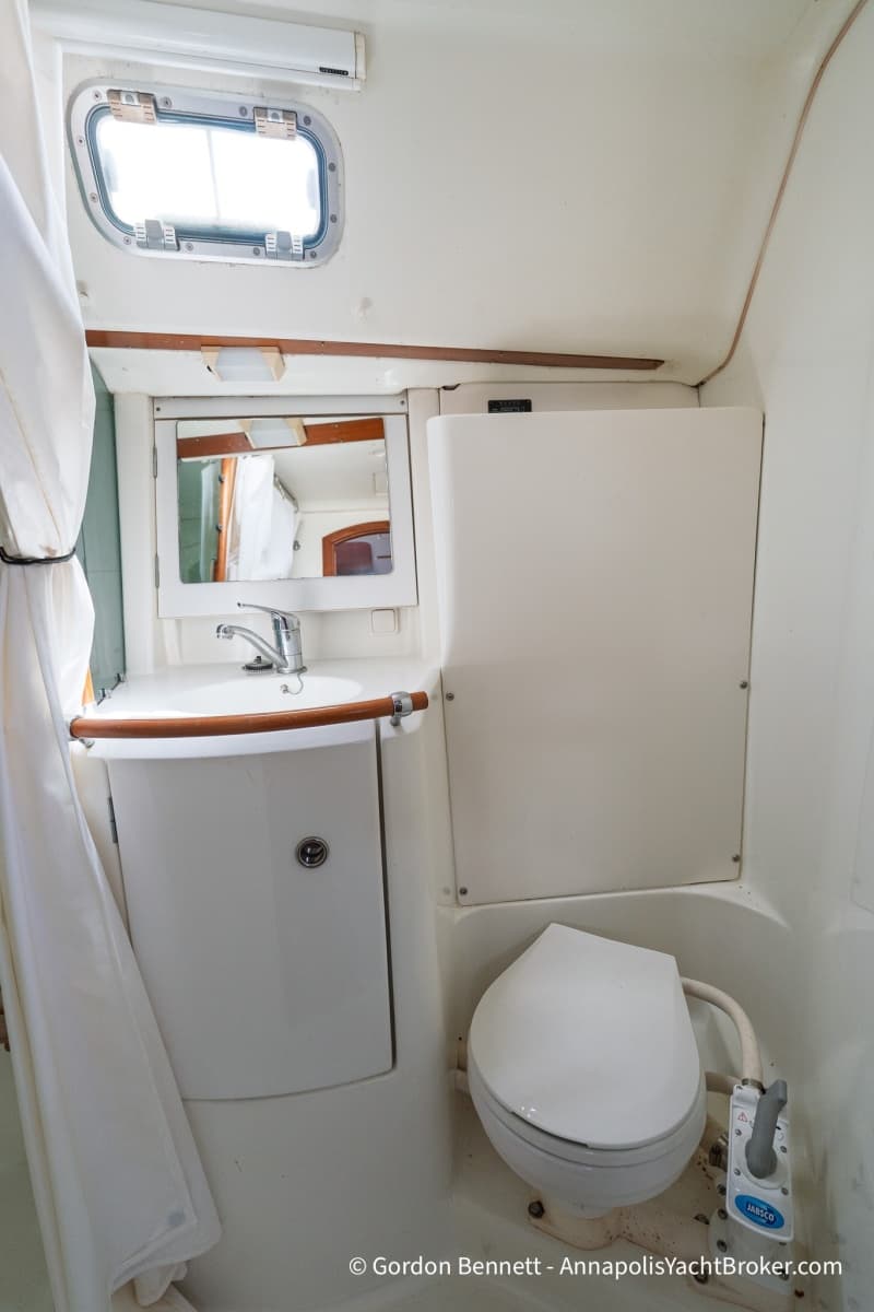 2001 Beneteau Oceanis 361 - Photo 41