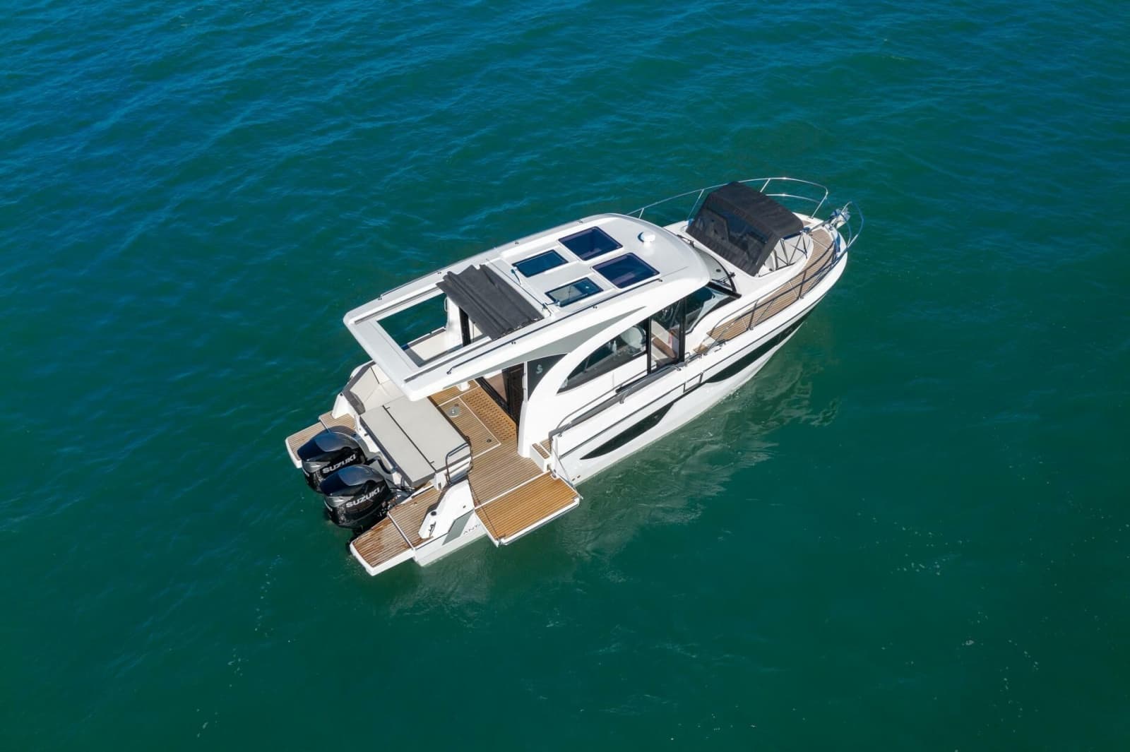 2027 Beneteau Antares 11 Coupe - Photo 9