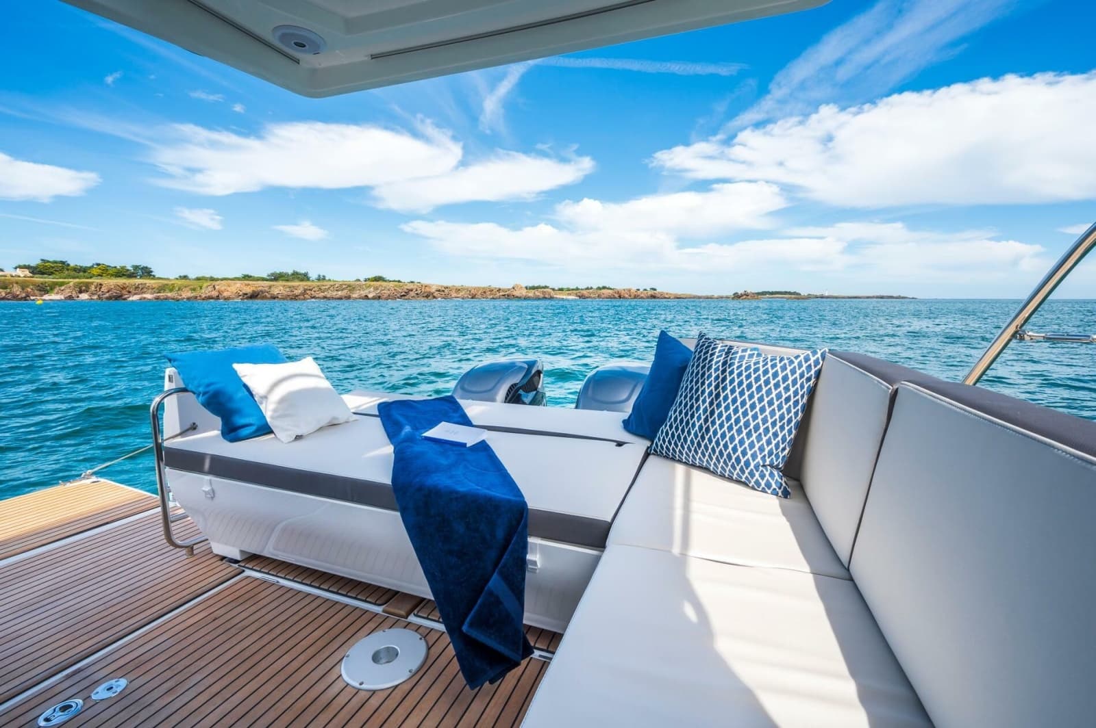 2027 Beneteau Antares 11 Coupe - Photo 7