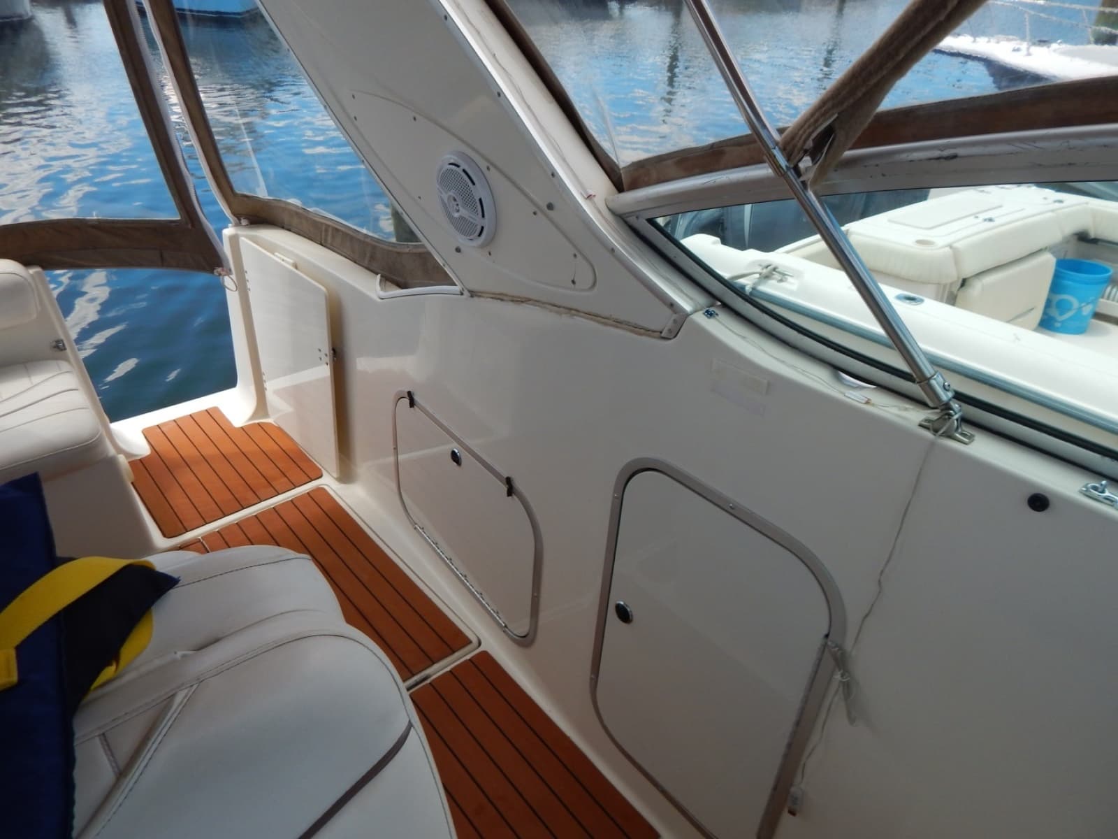 1999 Maxum 2800 SCR - Photo 16