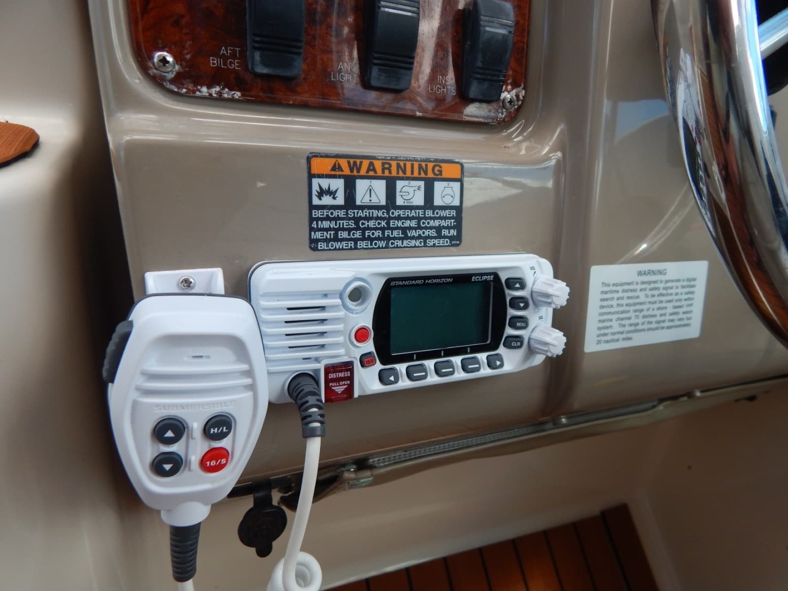 1999 Maxum 2800 SCR - Photo 14