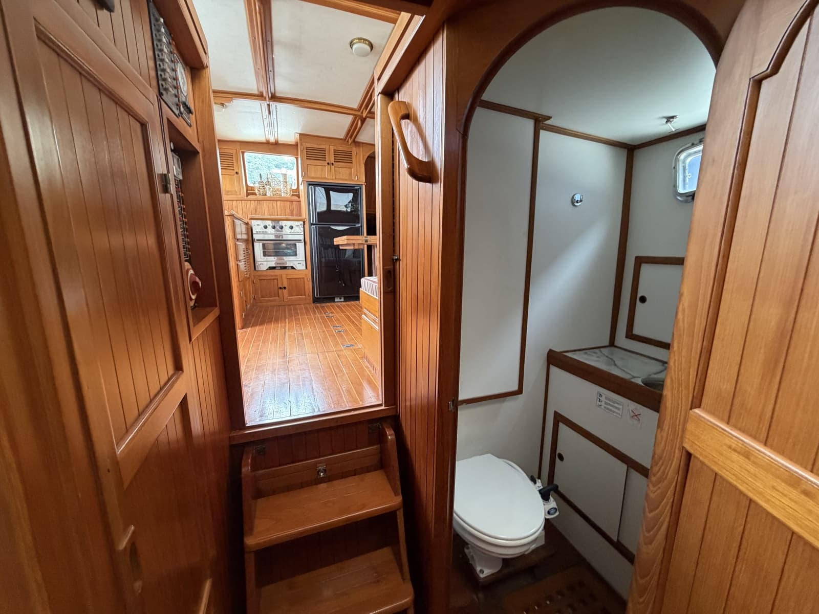 1988 Monk 36 Aft Cabin - Photo 14