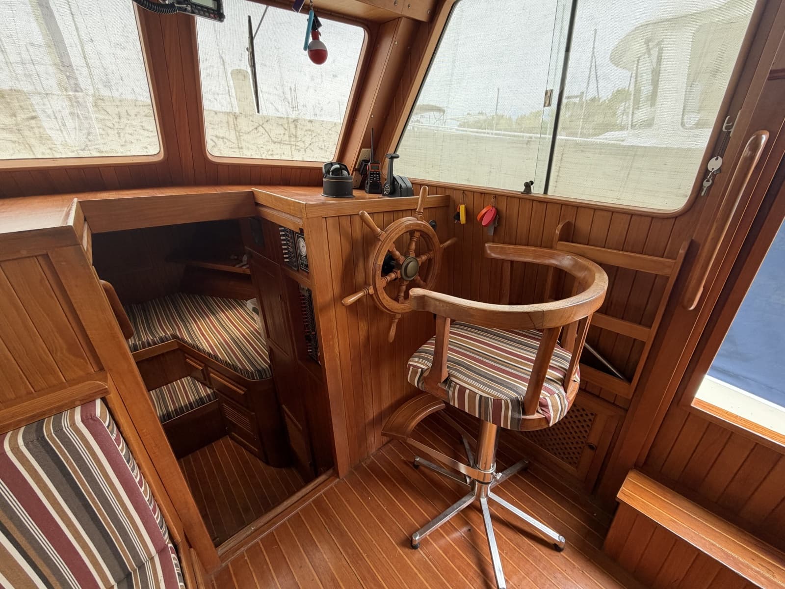 1988 Monk 36 Aft Cabin - Photo 10