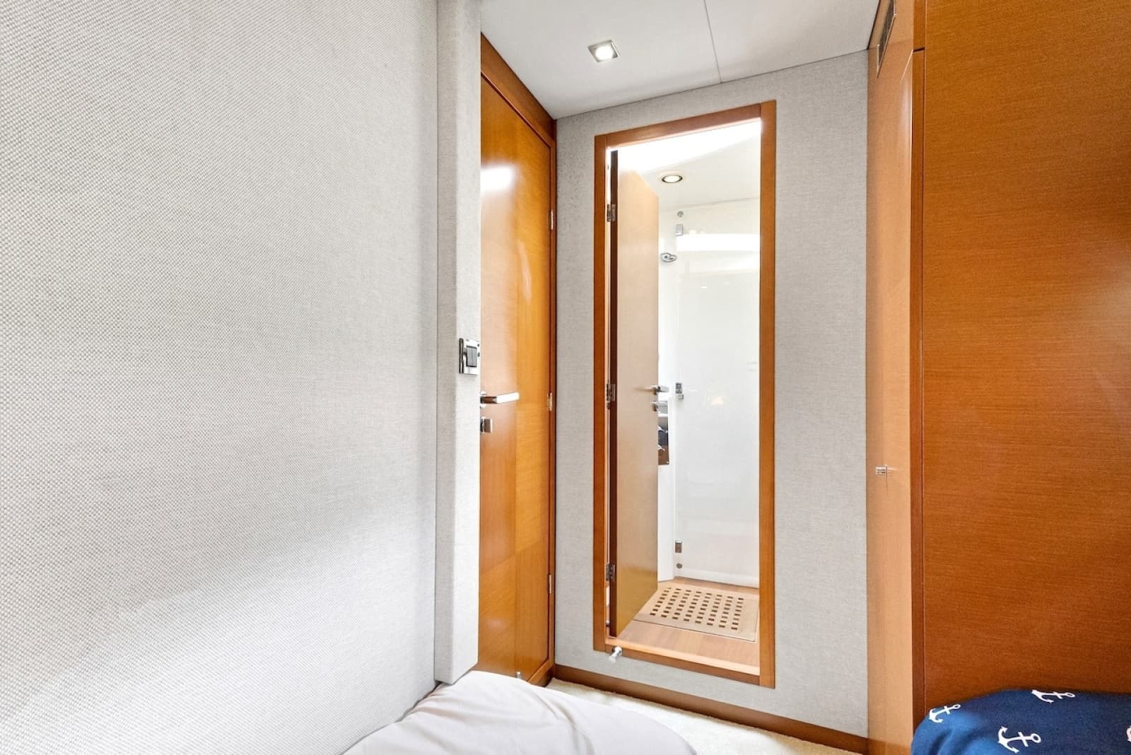 2011 Prestige 60 - Photo 74