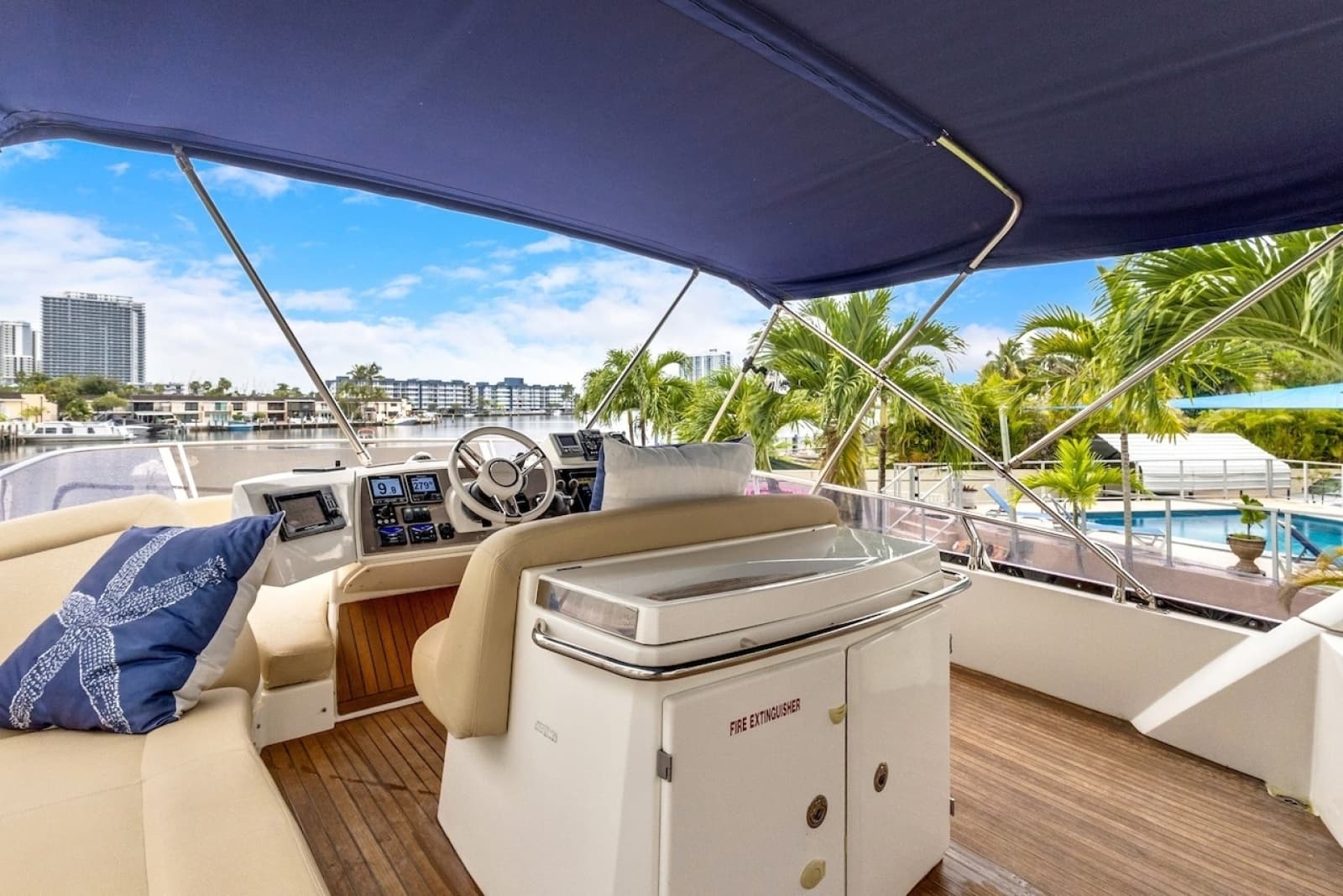 2011 Prestige 60 - Photo 20