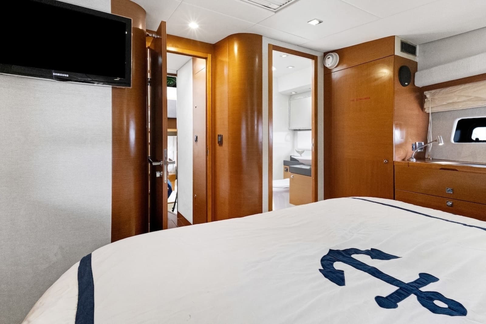 2011 Prestige 60 - Photo 58