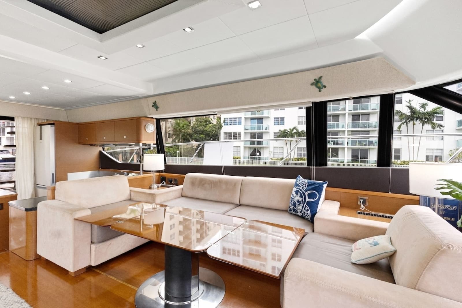 2011 Prestige 60 - Photo 44