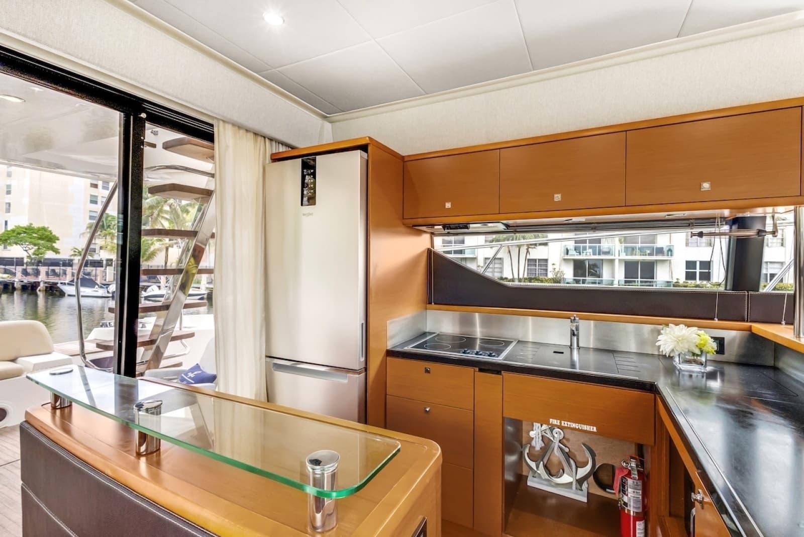 2011 Prestige 60 - Photo 36
