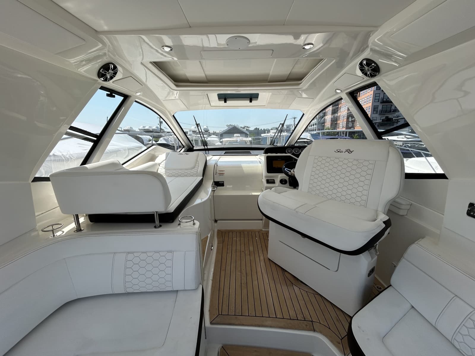 2019 Sea Ray  - Photo 10